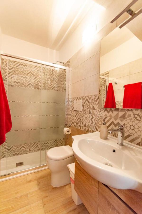 Hôtel Via Mentana à Baunei Extérieur photo
